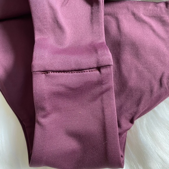 🌺🌺 TAVIK 🌺🌺 Bikini Swimwear - Picture 3 of 8